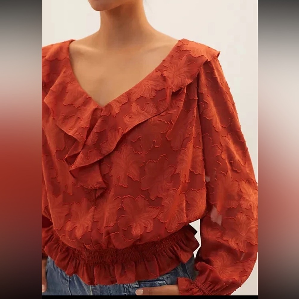 Anthropologie Textured Floral Ruffle Blouse Top Shirt Rust Crimson Size XS Boho